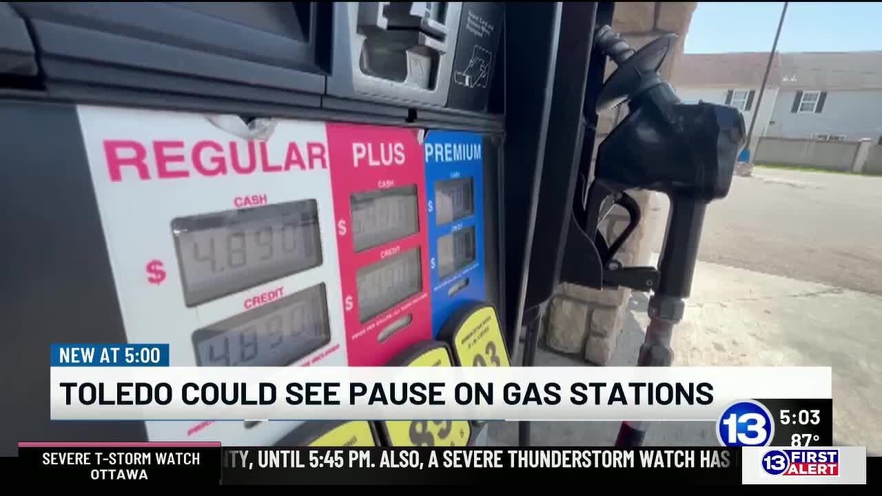 Toledo considers pause on new gas stations
