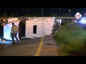 Semi crash closes I-475 ramp