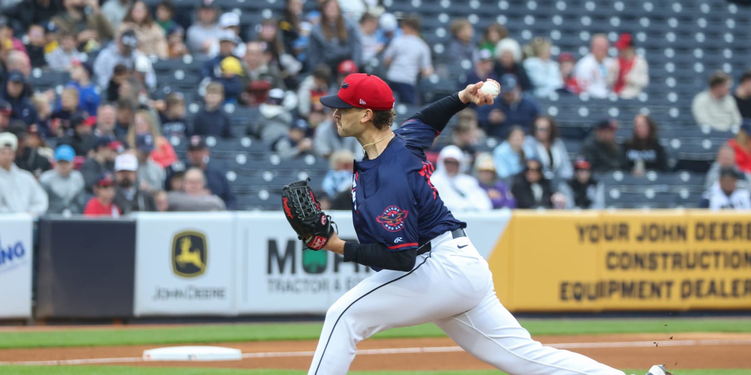 Mud Hens fall to Redbirds on Birding Night 11-3